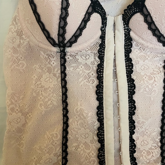 Pink Stunning Corset Top - Picture 2 of 3